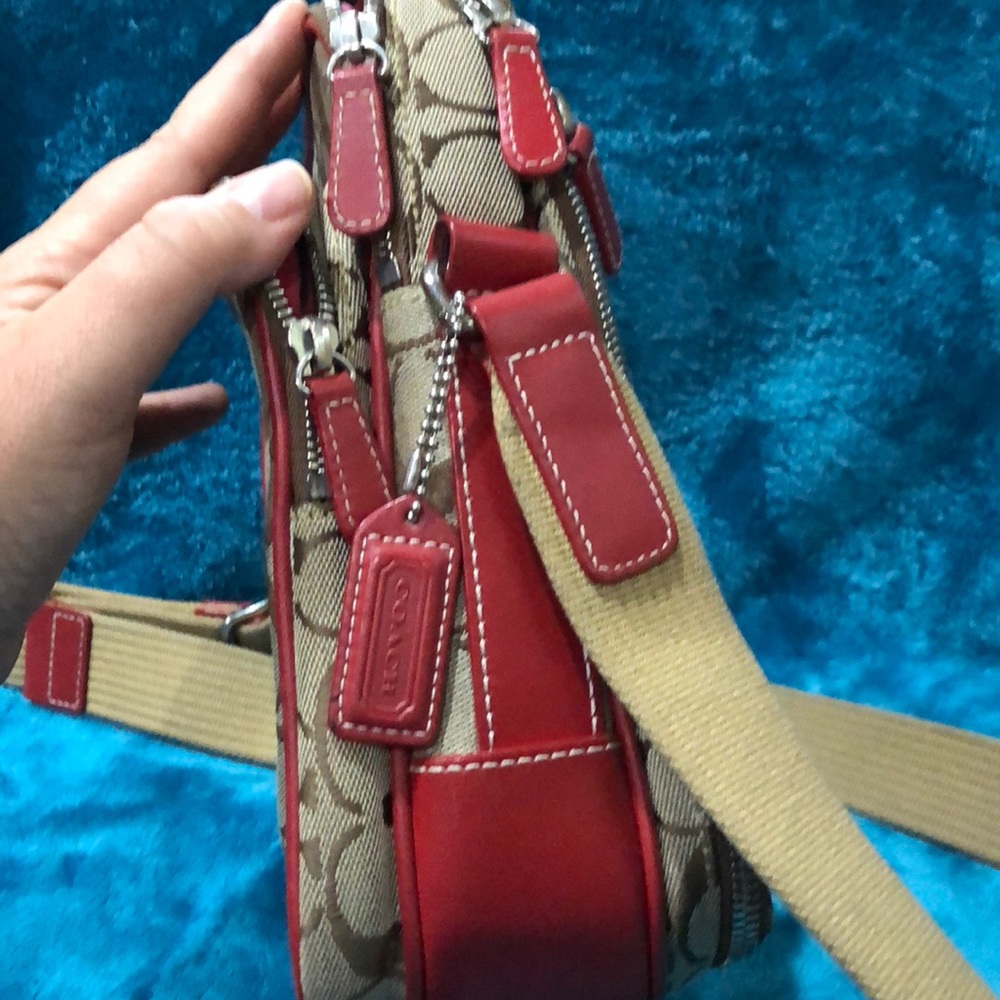 Brown and tan and red crossbody coach bag - Picture 2 of 7